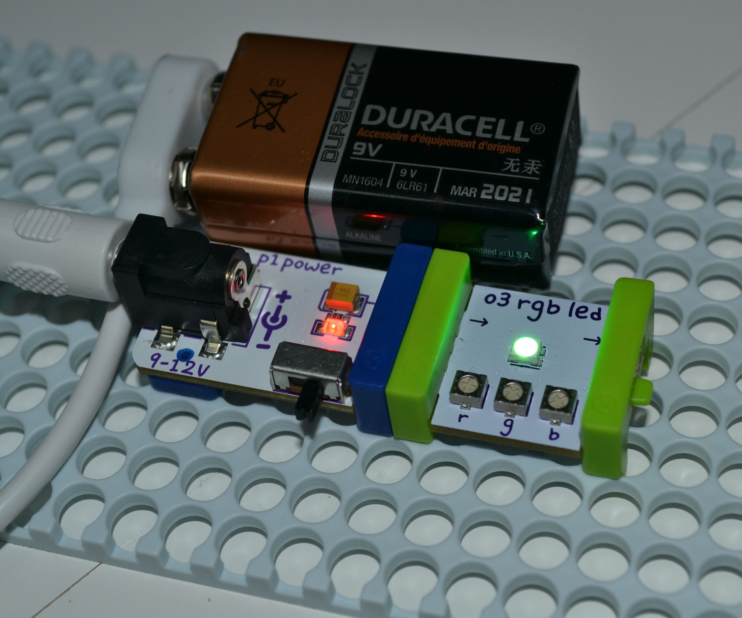 Como Encender Un Led RGB Con Littlebits