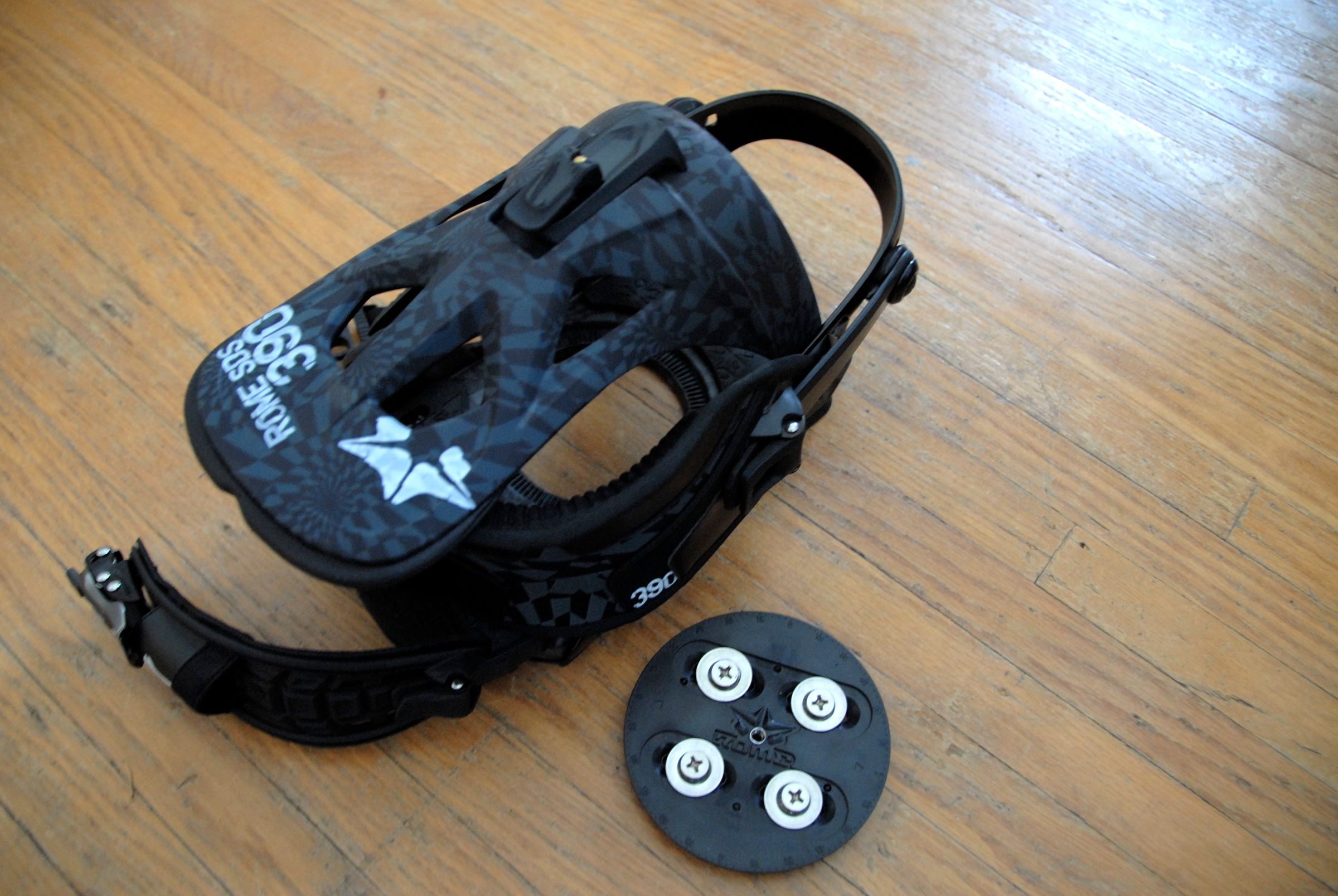 How to Mount Your Own Snowboard Bindings 4 Steps Instructables