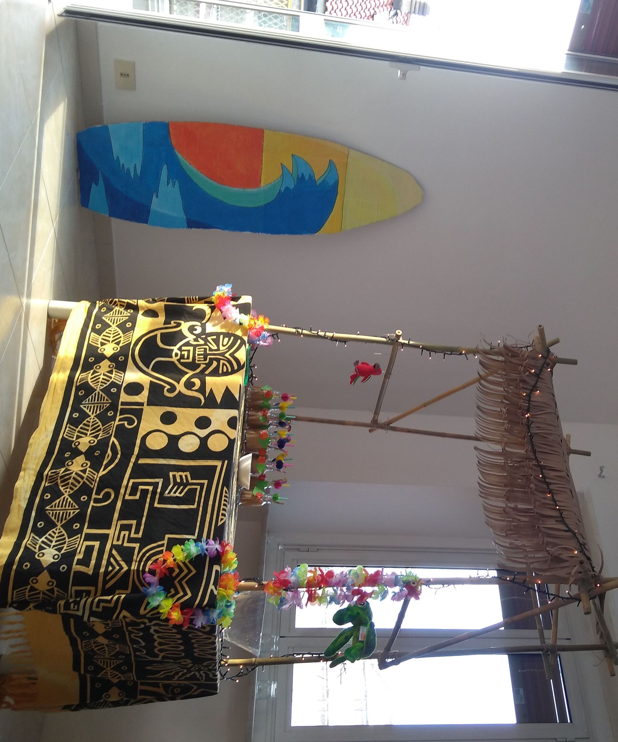 Home Party Hawaiian Tiki Bar