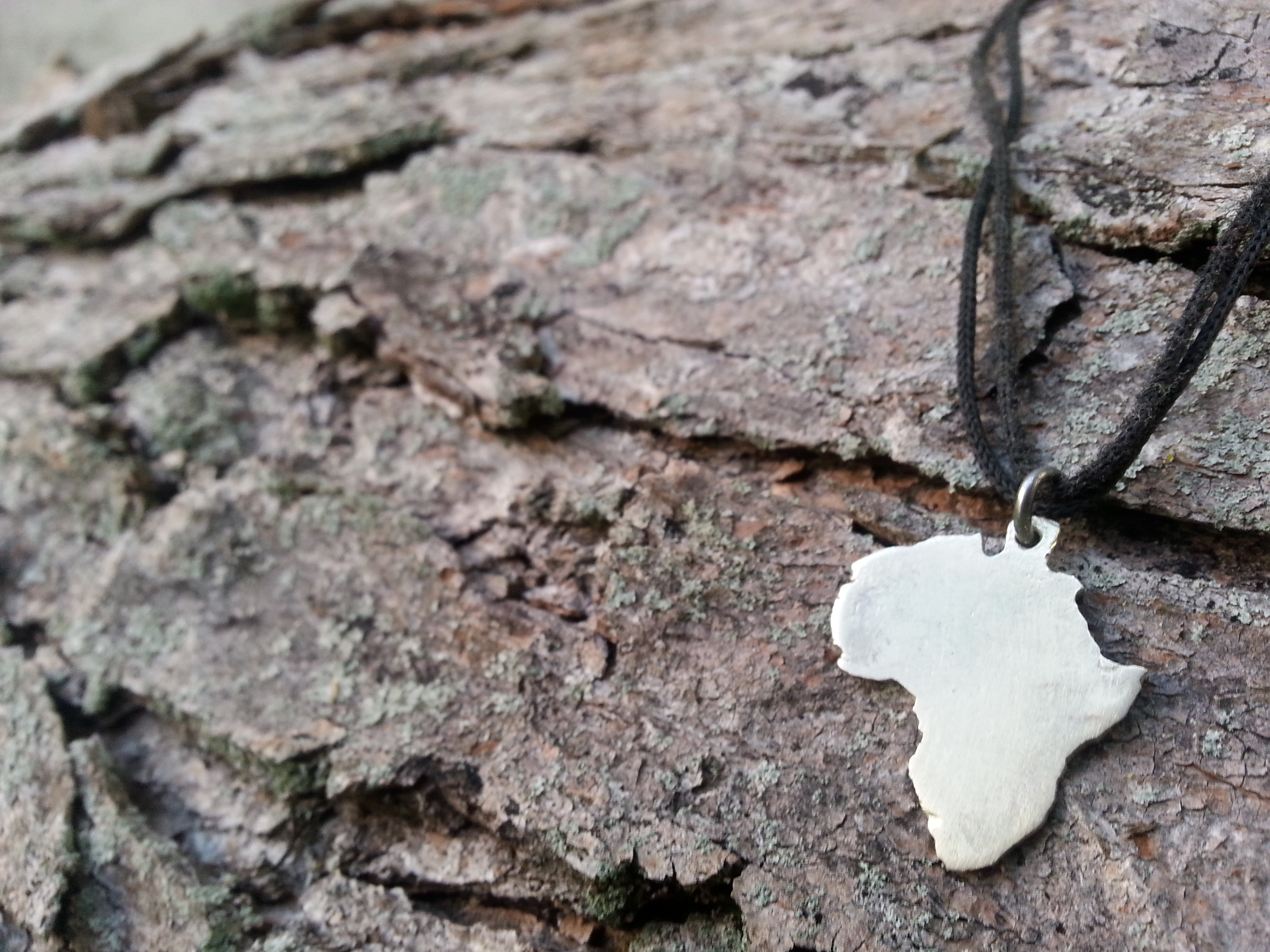 How to Make a Silver Africa Pendant