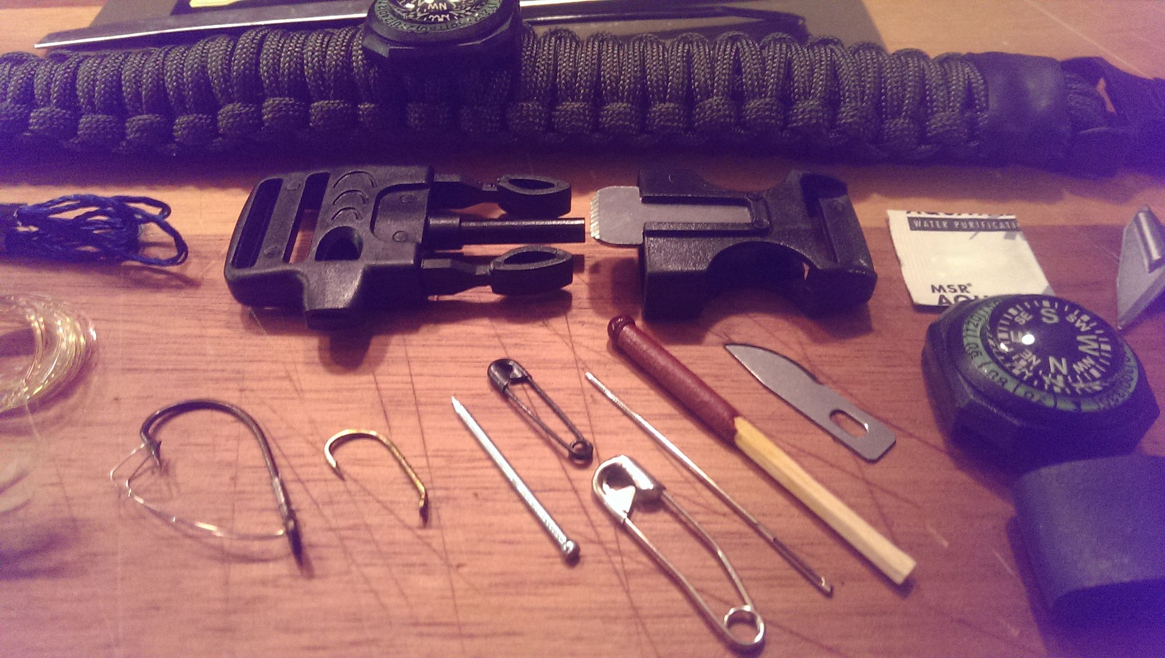 Update more than 82 everyday carry bracelet best 3tdesign.edu.vn