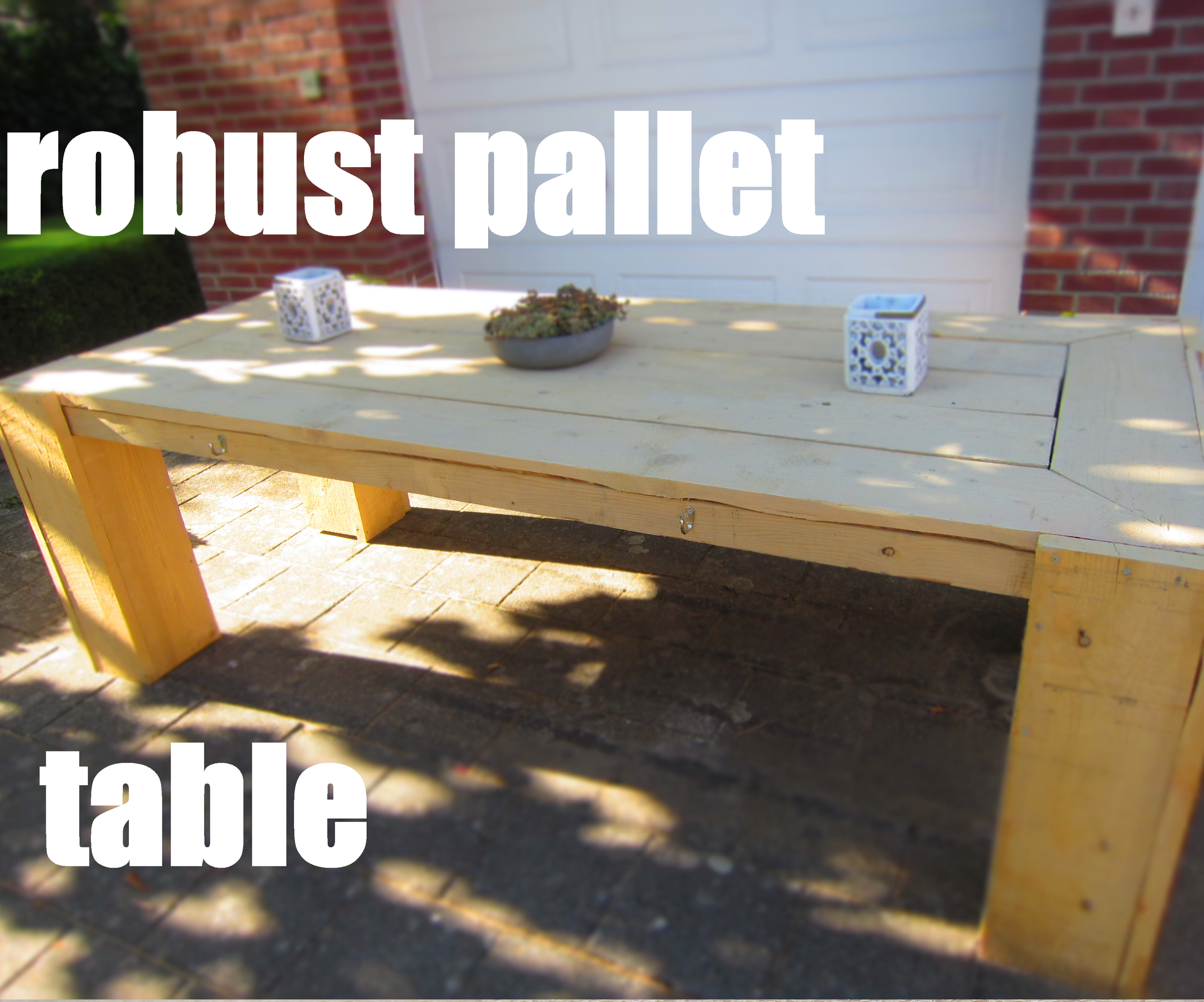 Robust Pallet Table