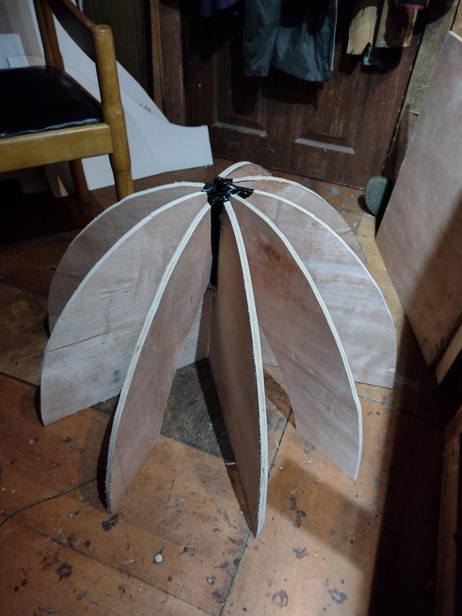 Using the 2-dimensional Template to Make a 3-dimensional Dome Mould Former