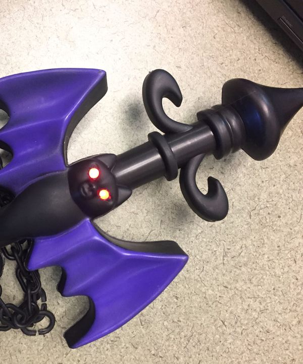 Flashing Eyes Bat Lawn Stake Halloween Decoration