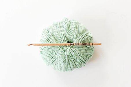 How to Crochet the Solomon’s Knot Stitch