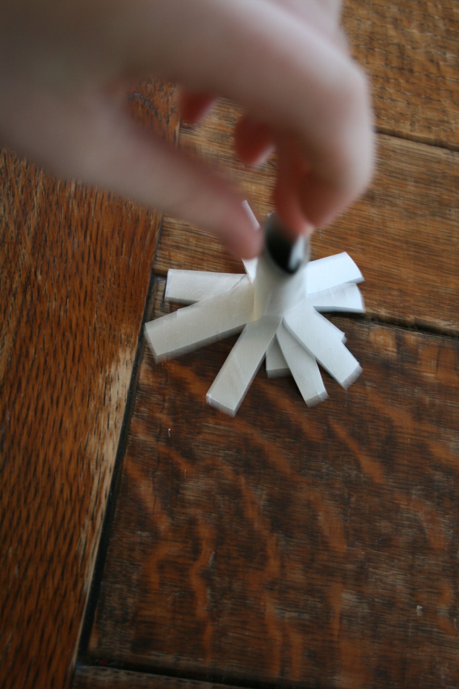 Decorative Cardboard Tube Flower 4 Steps Instructables