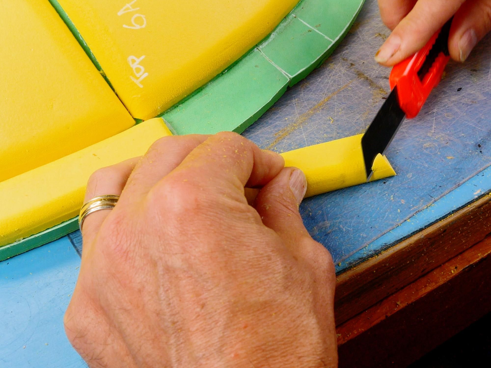 DIY Turtle Shell From a Foam Mat! : 29 Steps (with Pictures ...