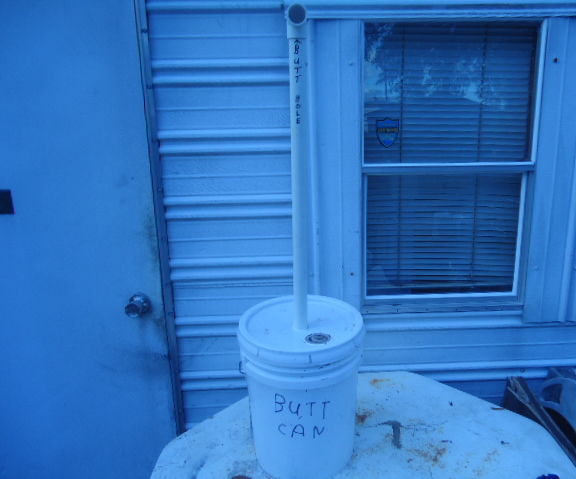 Upcycled Five Gallon Bucket Butt Can