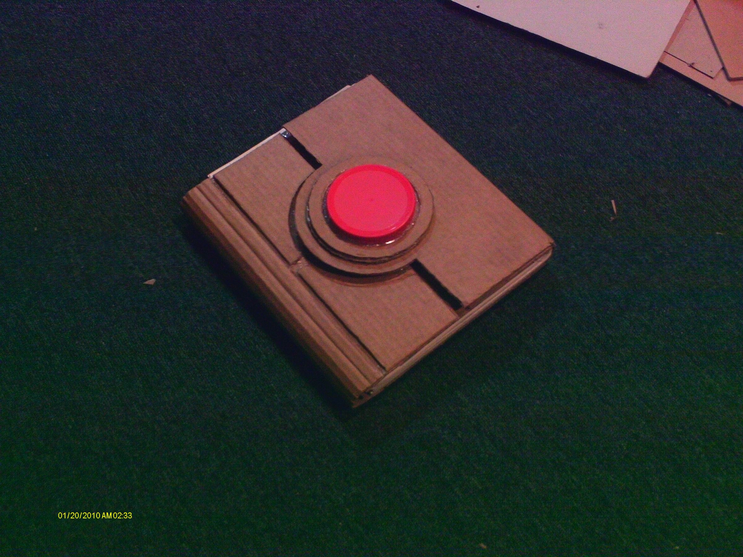 The Amazing Twist-Locking Cardboard Sketchbook