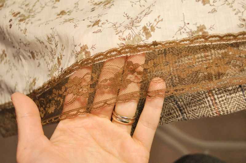 Pretty Lace Hem