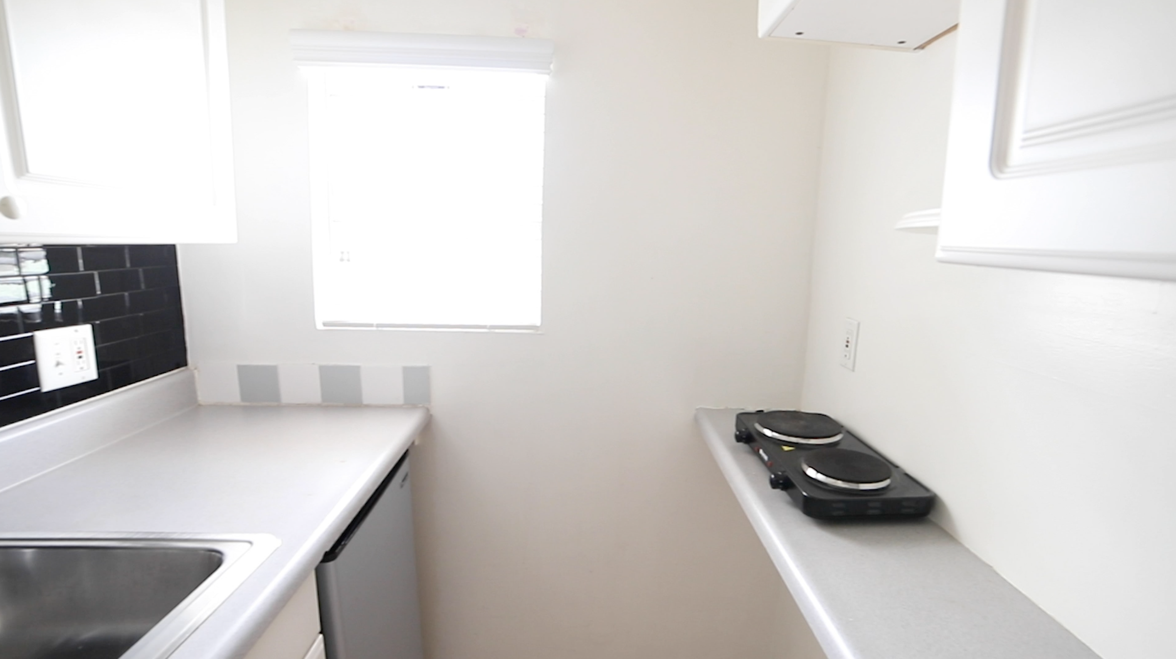 How to Make a Removable Accent Wall With Plywood 10 Steps (with