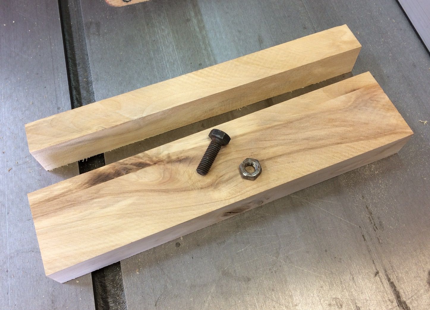 Simple T Track for Woodwork Jigs : 6 Steps (with Pictures) - Instructables