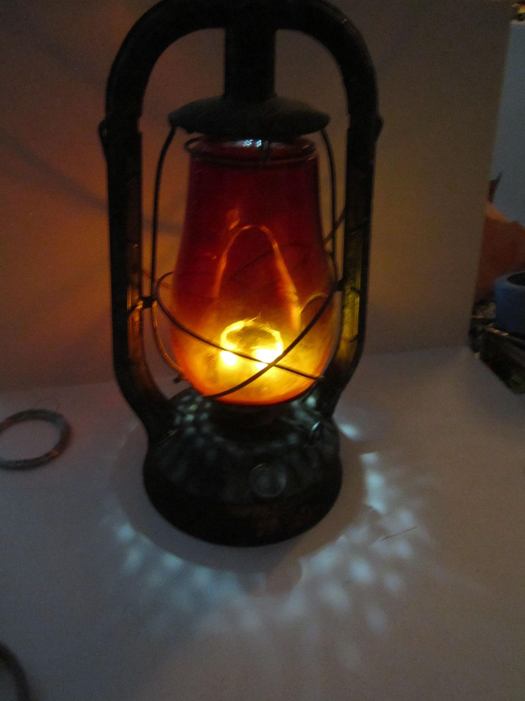 Vintage Monarch Barn Lamp Modification