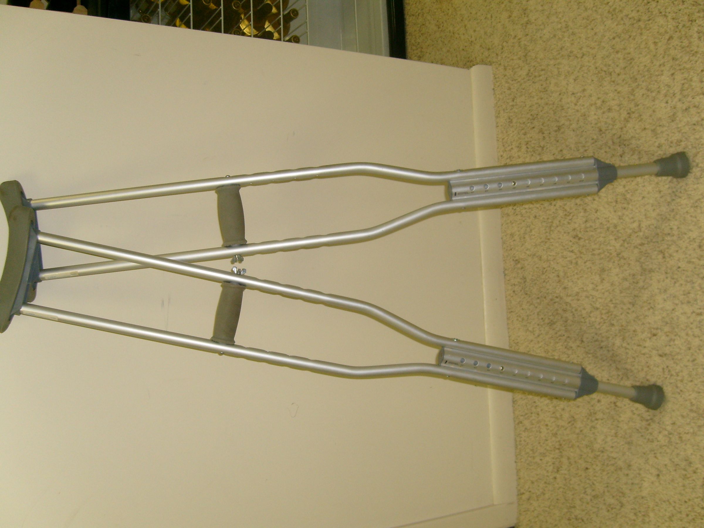 Turn Crutches Into Stilts 4 Steps (with Pictures) Instructables