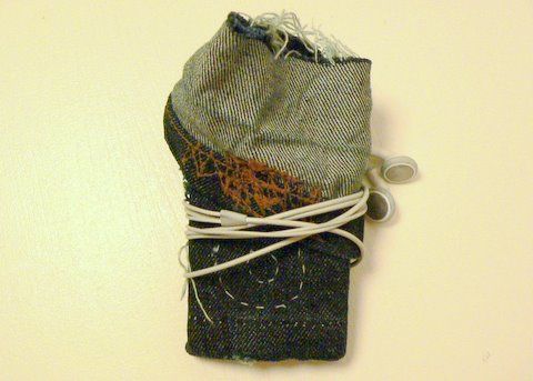 Grunge Style Ipod Holder