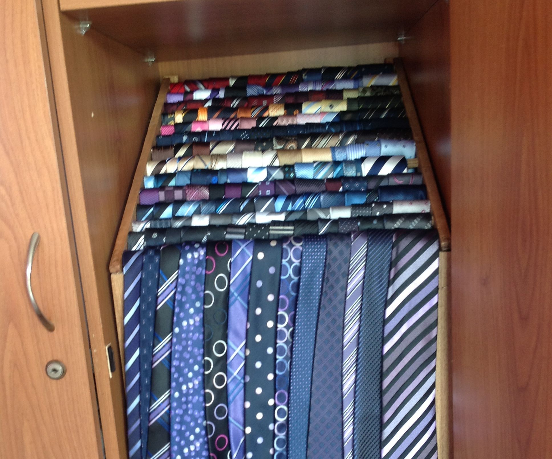Tie Rack