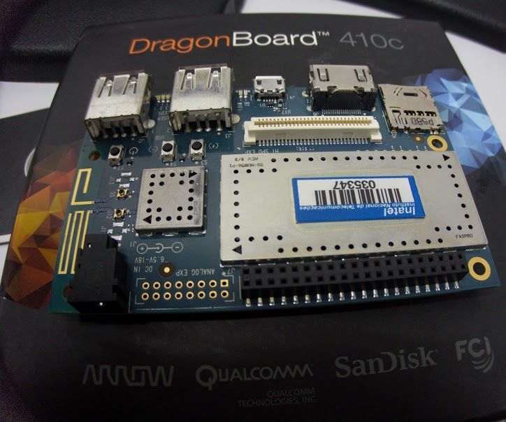 How to Connect and Control a Lamp Through ZigBee Module on Dragonboard