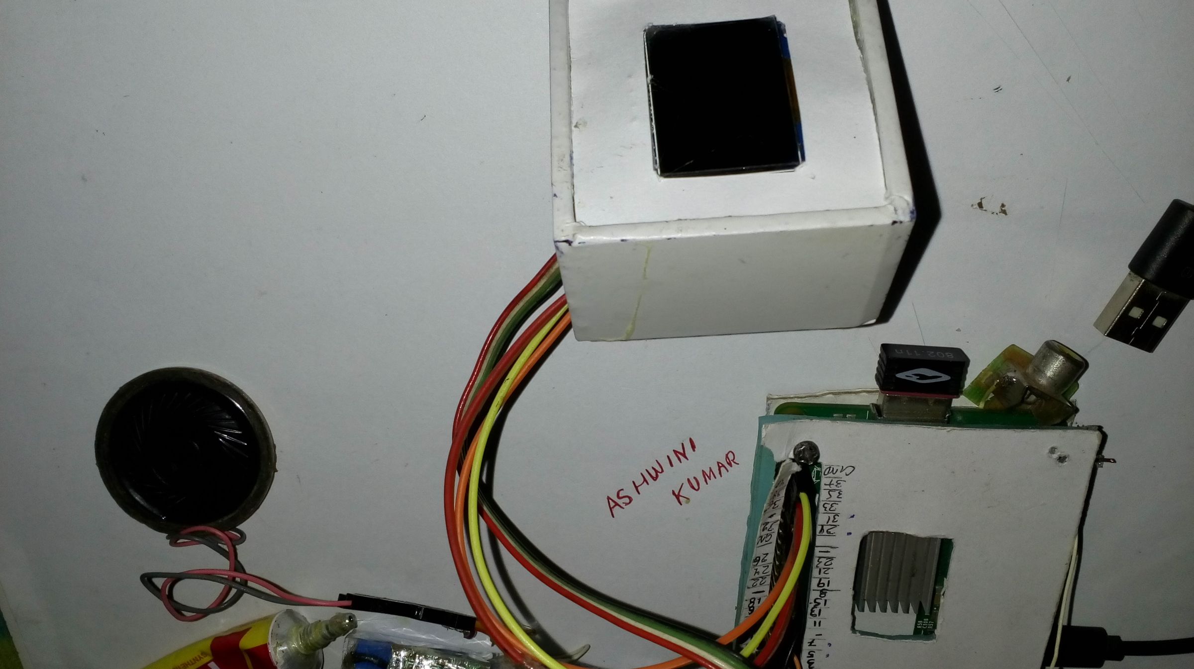 Raspberry Pi Oled Clock Watch It Hear It and Feel It 5 Steps (with