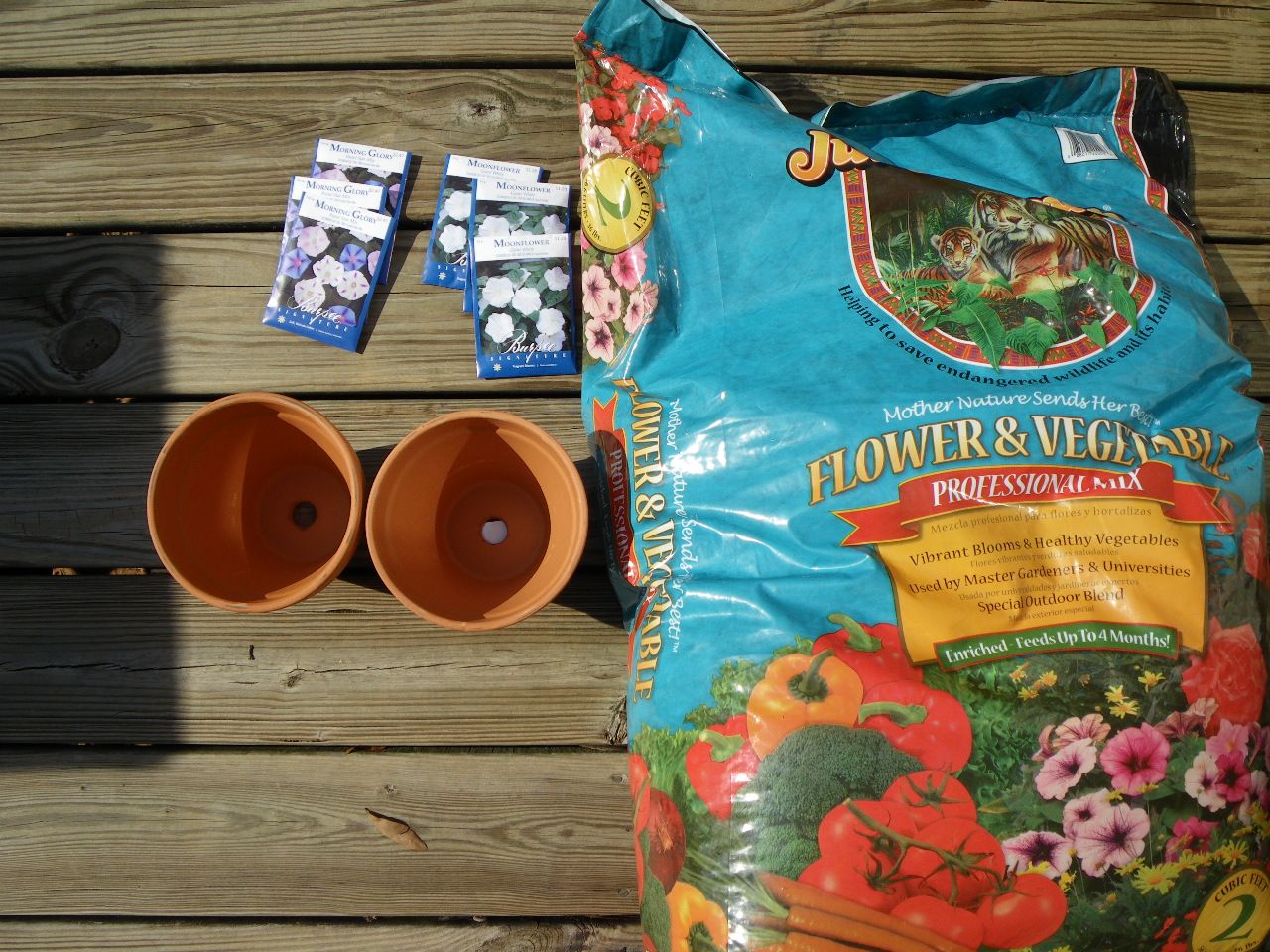 Transform Your Deck Into an Alternating Flower Garden.