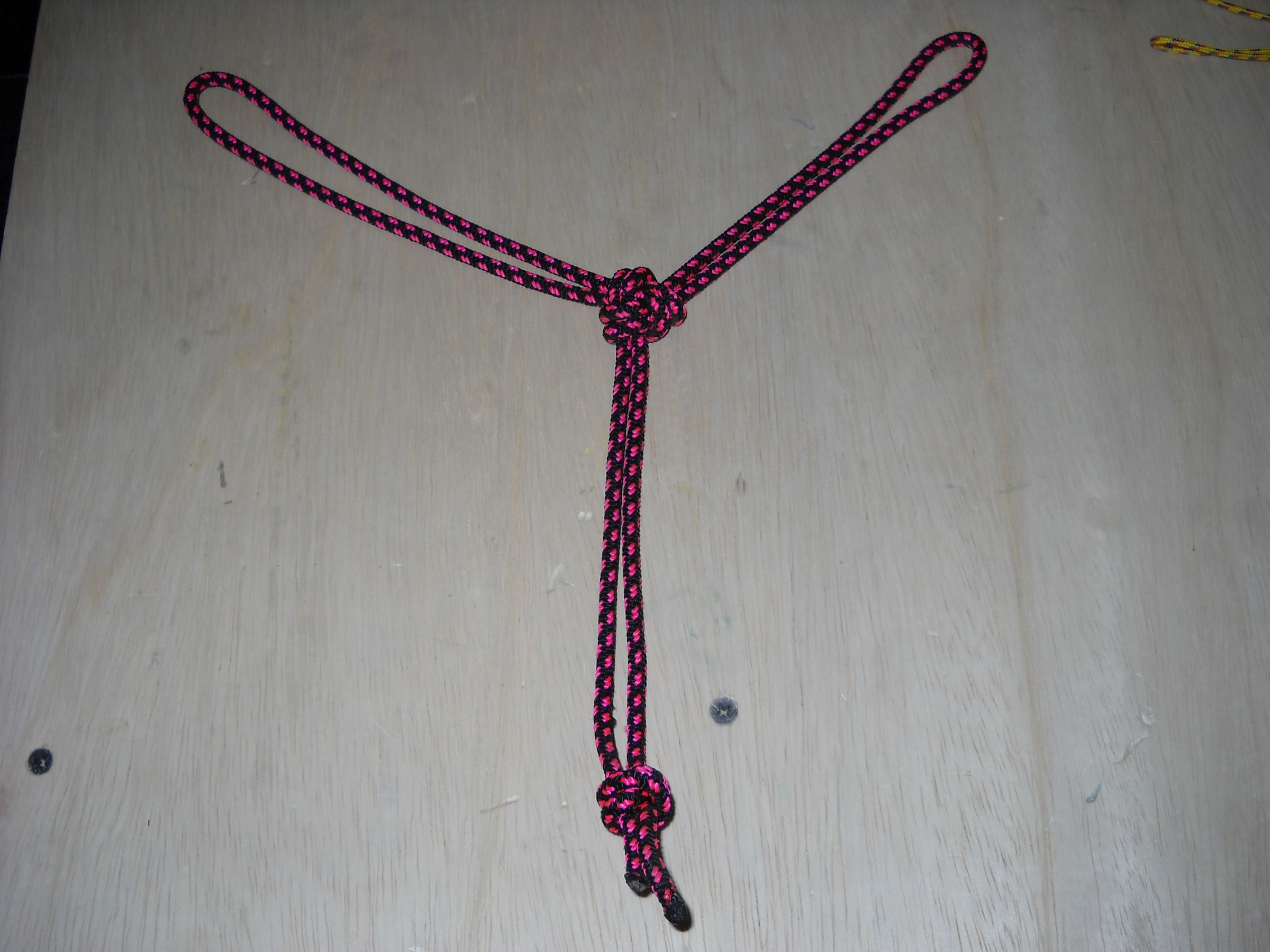 knotted hubs - a useful twist on a decorative knot!