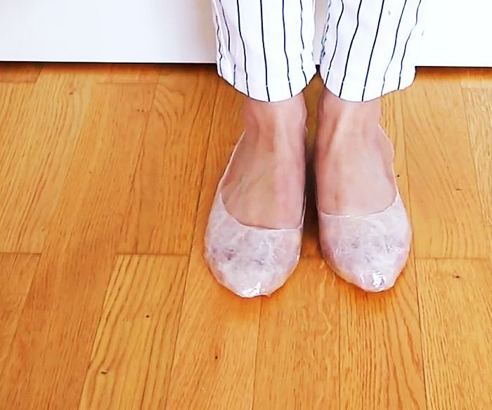 DIY:SHOES FOR MONSOON USING STICKY TAPE.