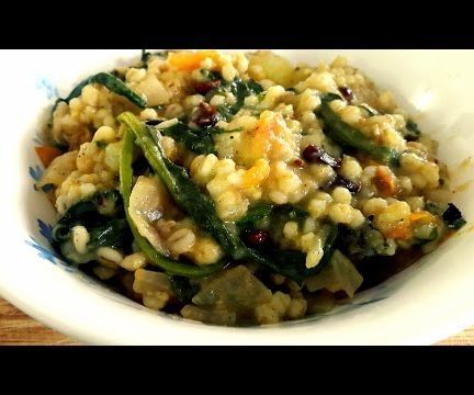 Pearl Barley Risotto - Barley Curried With Spinach & Potato - Hissingcooker.com