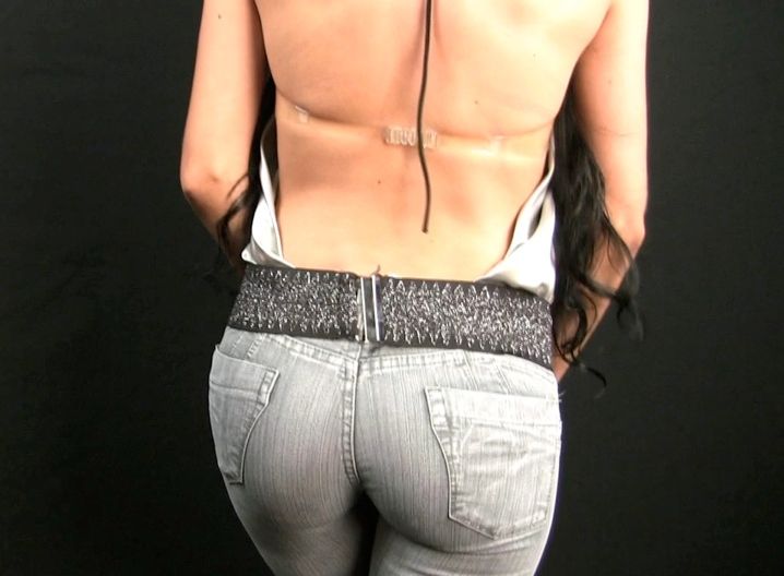 Create a Sexy Backless Halter Top