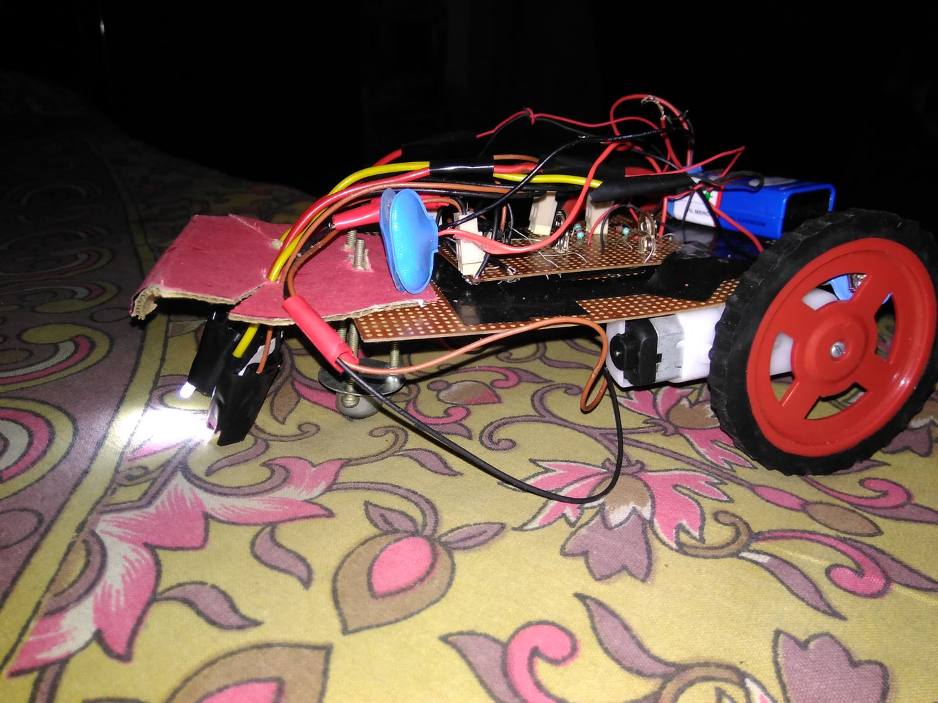 Line Follower Robot : 5 Steps - Instructables