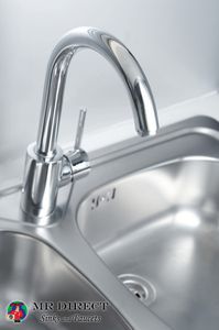 How to Properly Clean a Stainless Steel Sink