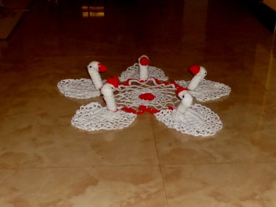 Crocheted Five-Swan Symphony Doily: a Perfect Holiday Gift