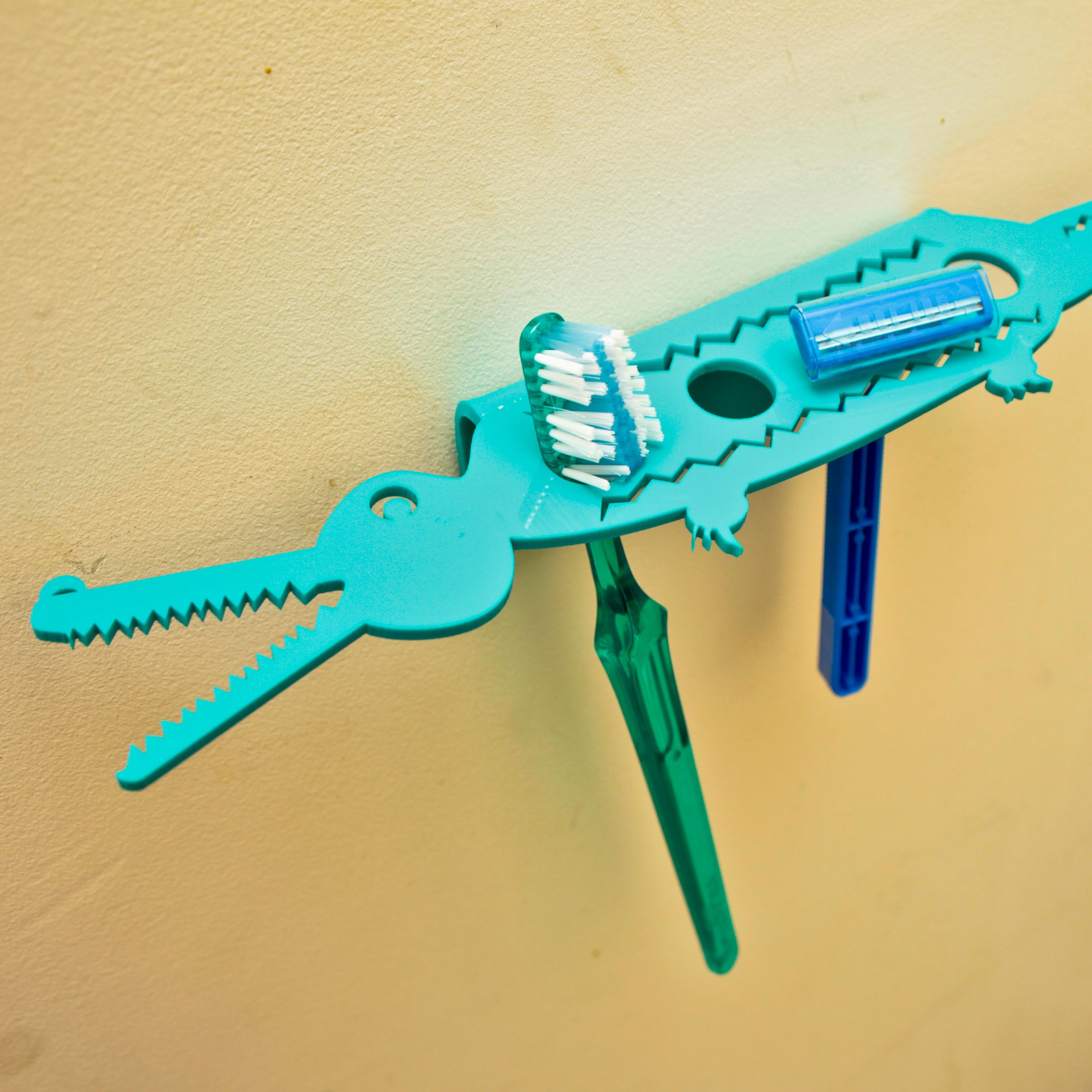 Alligator Toothbrush Caddy.