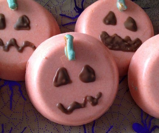 Scary Pumpkin - Chocolate Covered Cookies