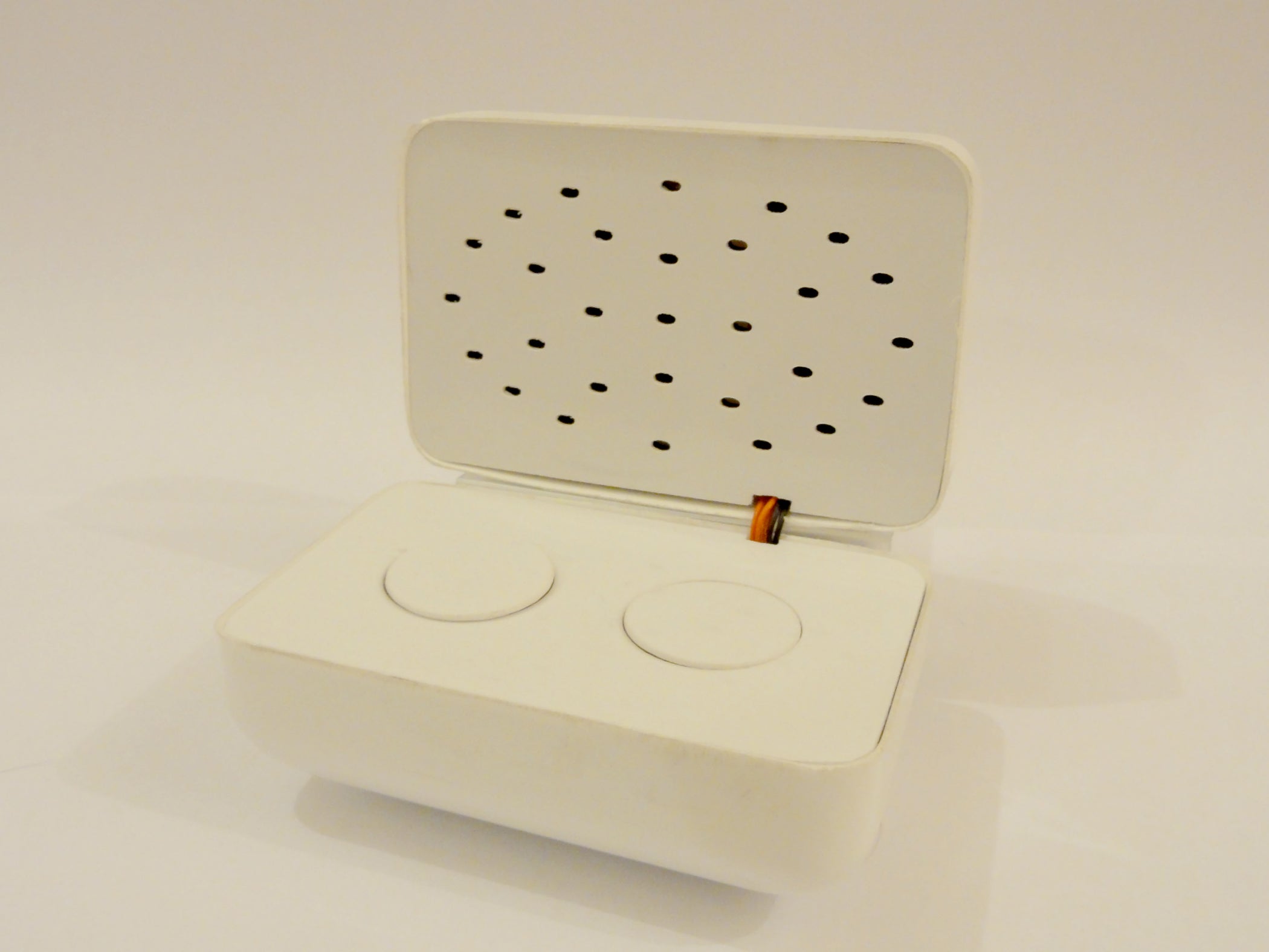 RadioShell Hacking a Radio for Backpacking 13 Steps (with Pictures