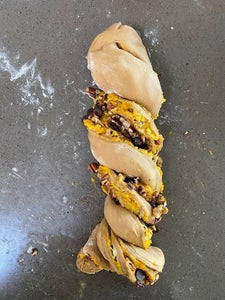 Forming Babka