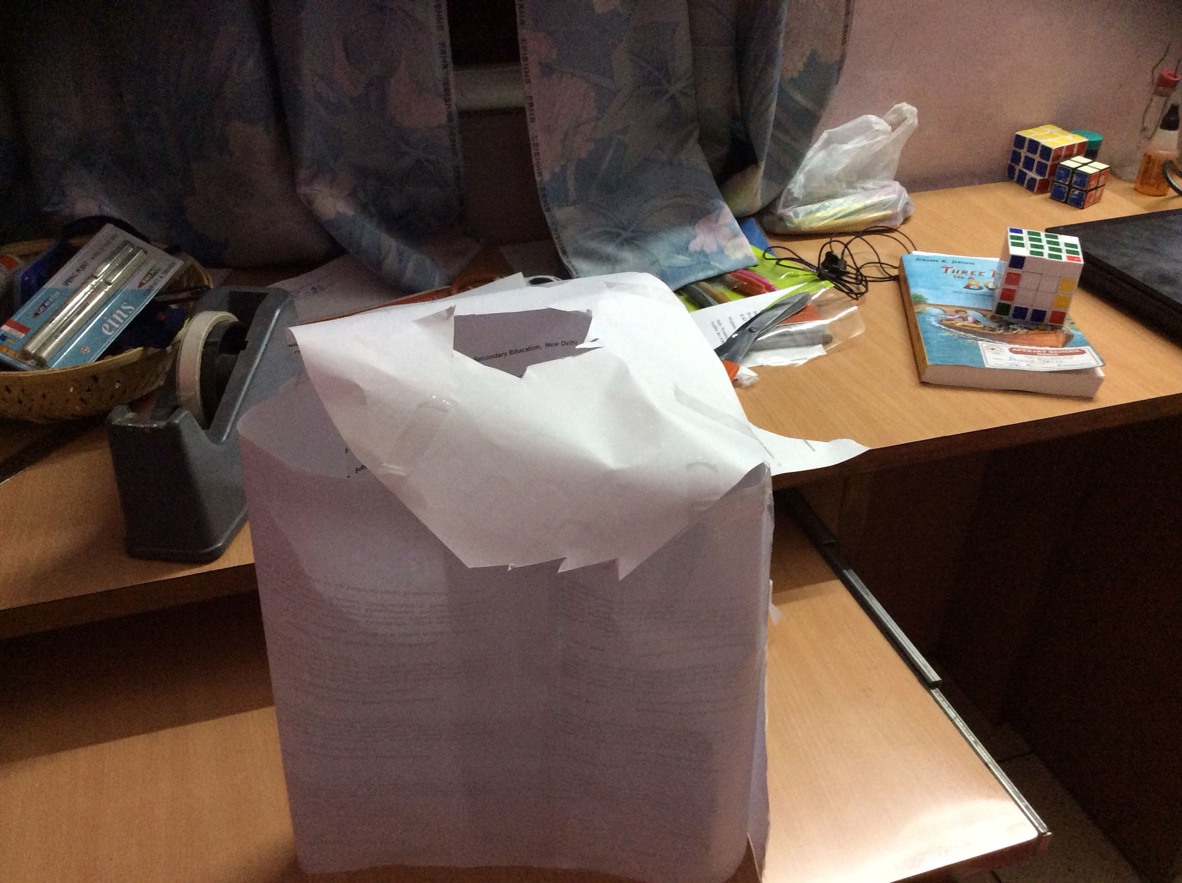 EASY TO MAKE LAMPSHADE