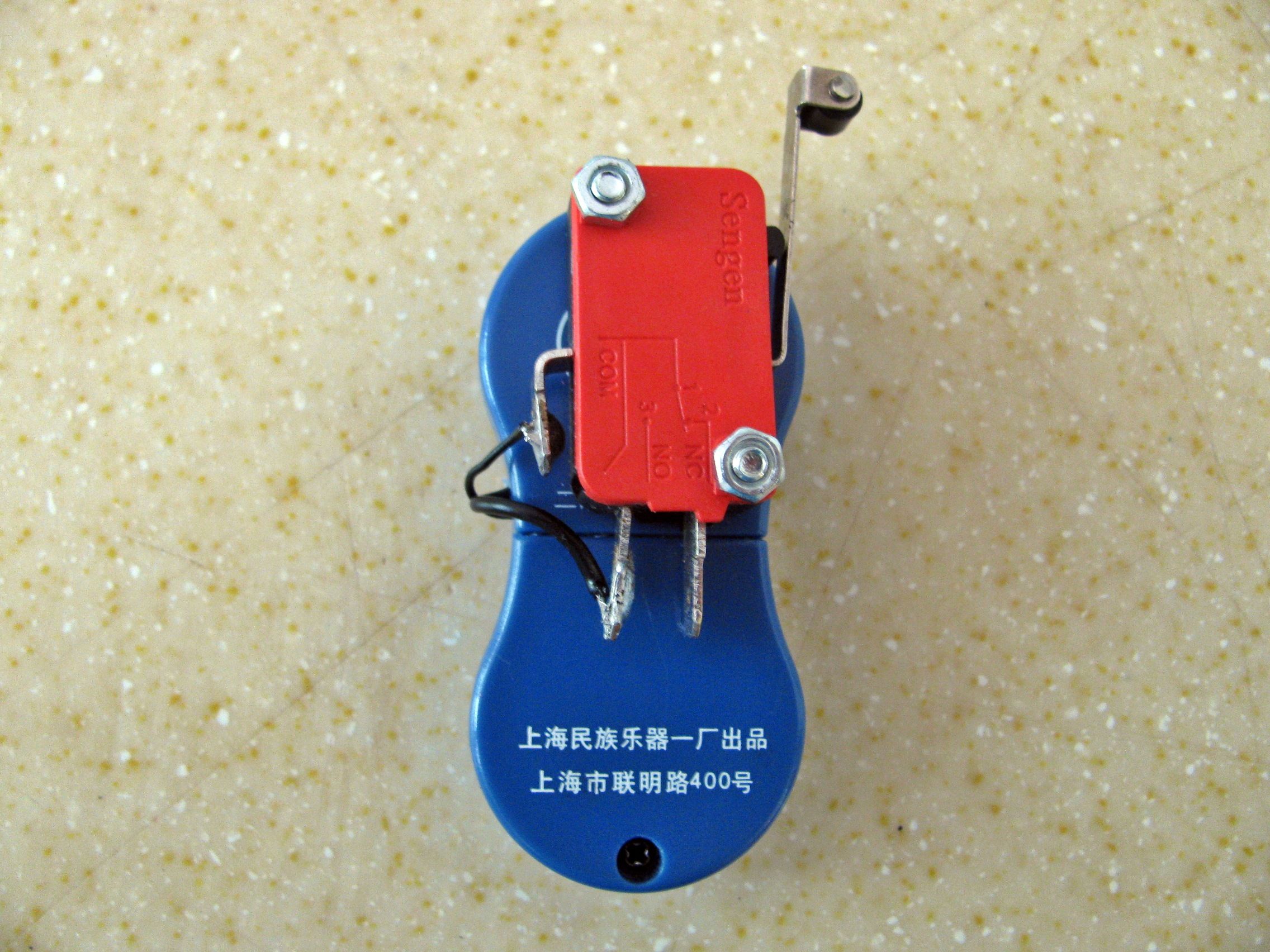 Make a Miniature Morse Code Practice Keyer