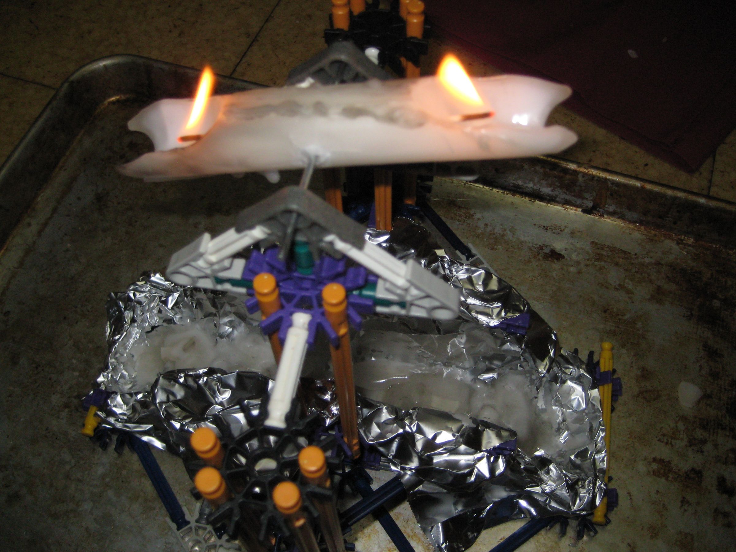 Flaming K'nex Spinner (Of Death!)