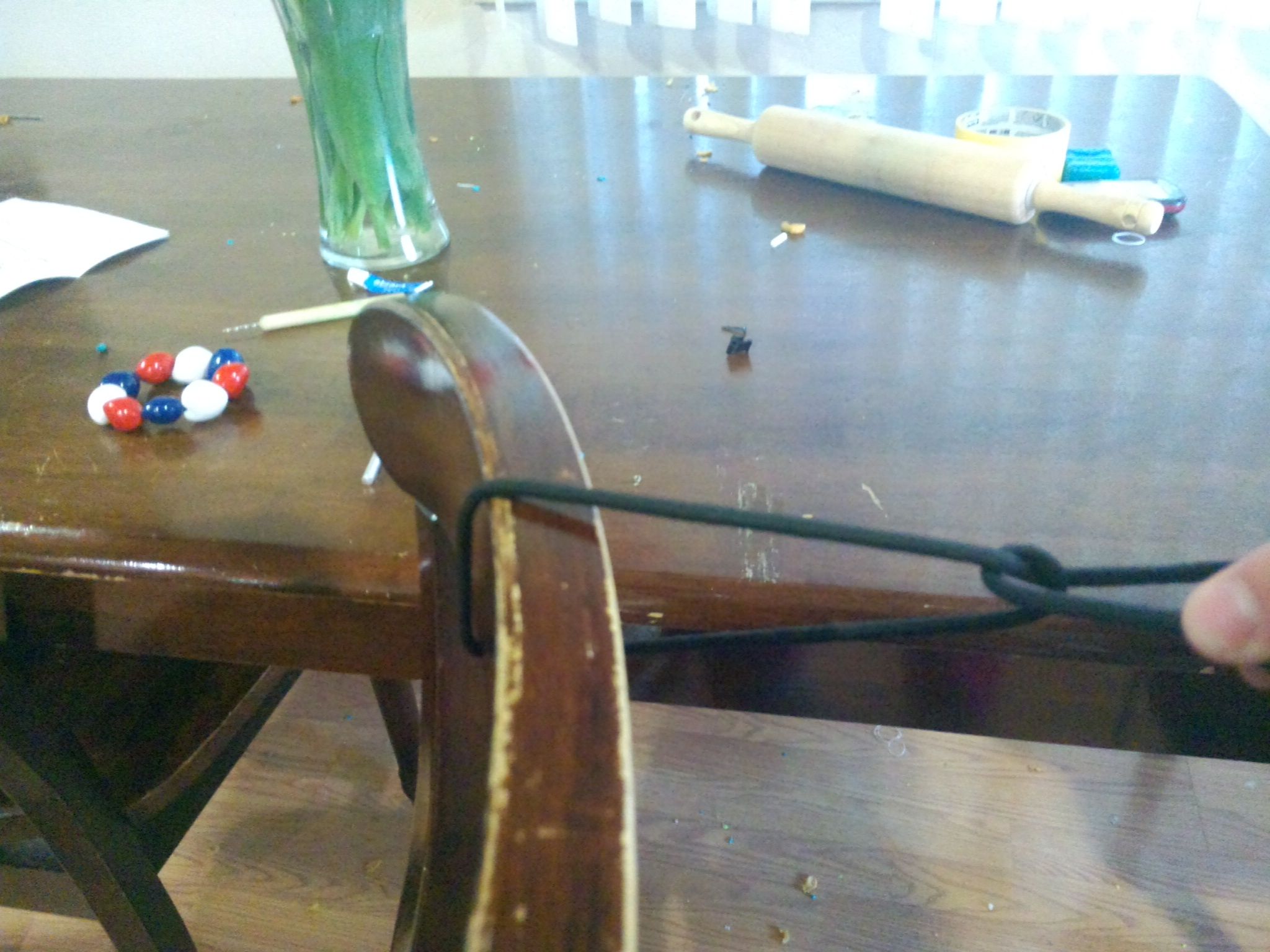 How to Tie Two Halfhitches and a Tautline Hitch. 9 Steps