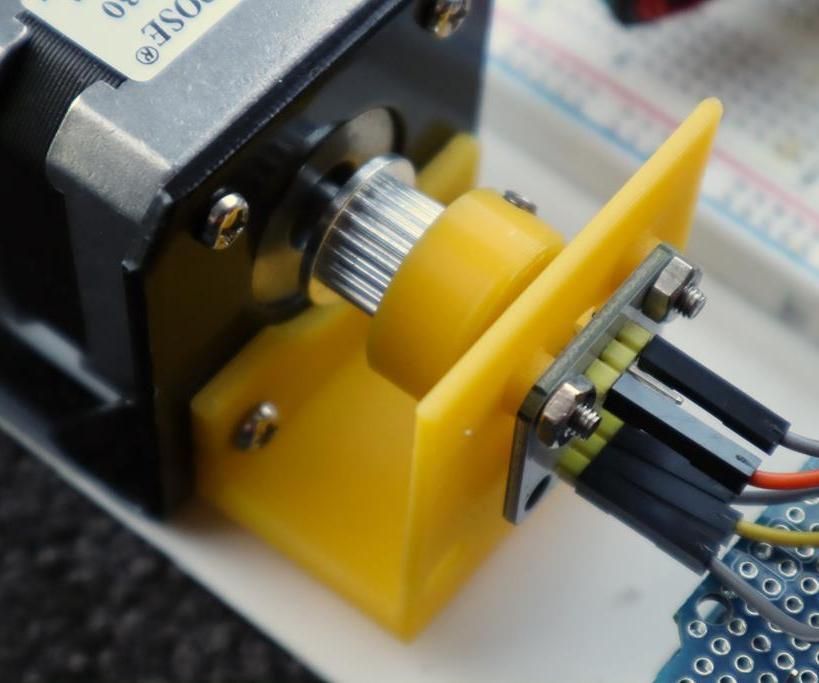 AS5600 Magnetic Angle Encoder