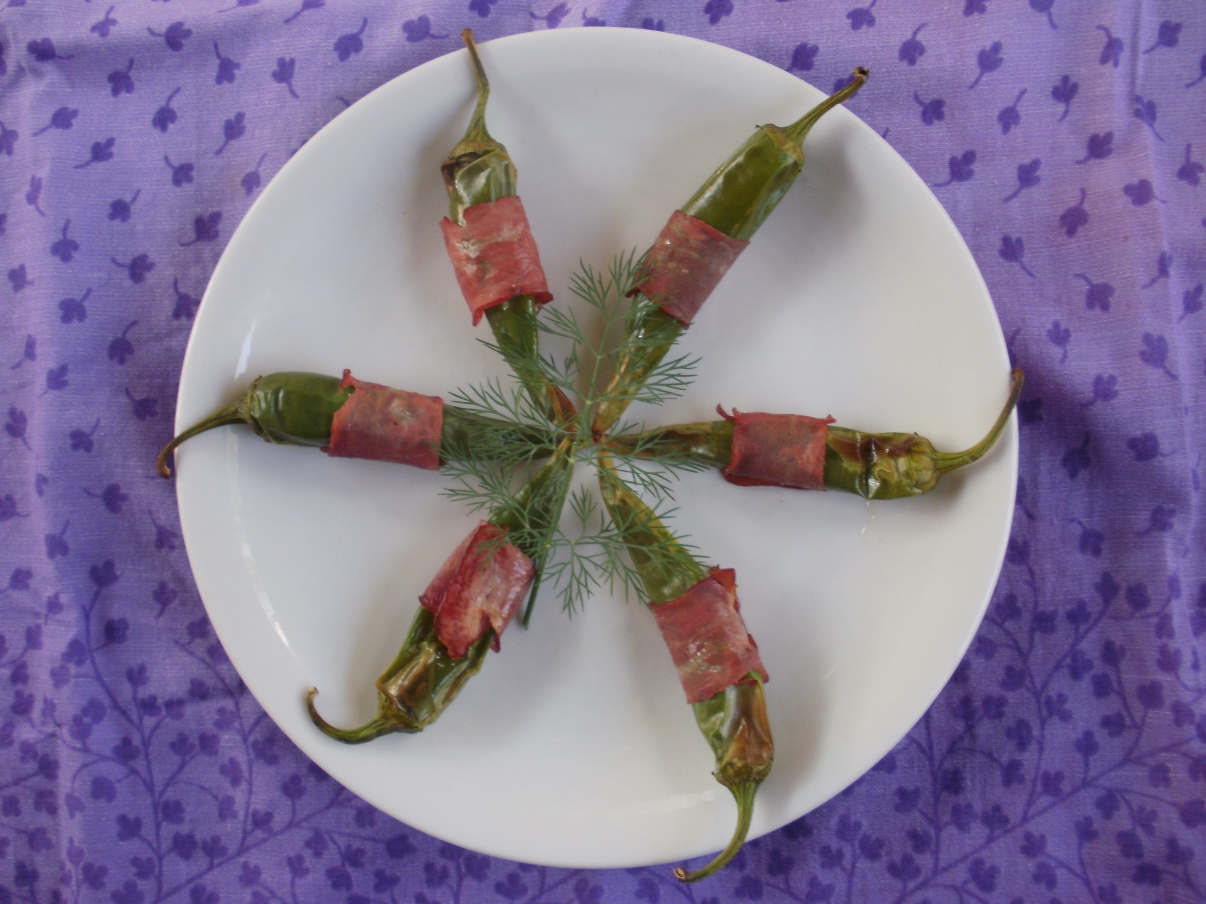 Chili peppers with bacon