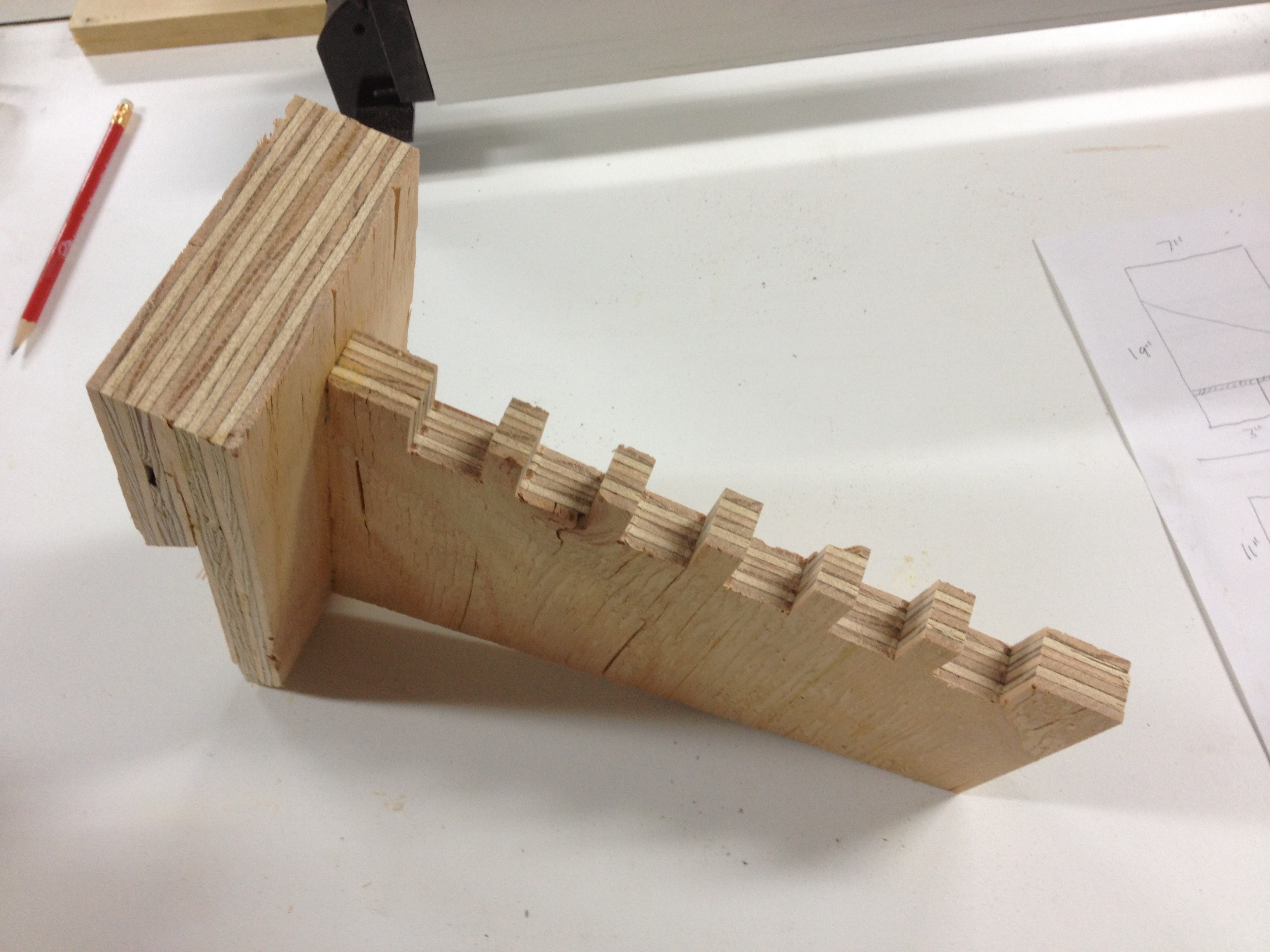 2 Styles of French Cleat Clamp Hanger Brackets 3 Steps (with Pictures