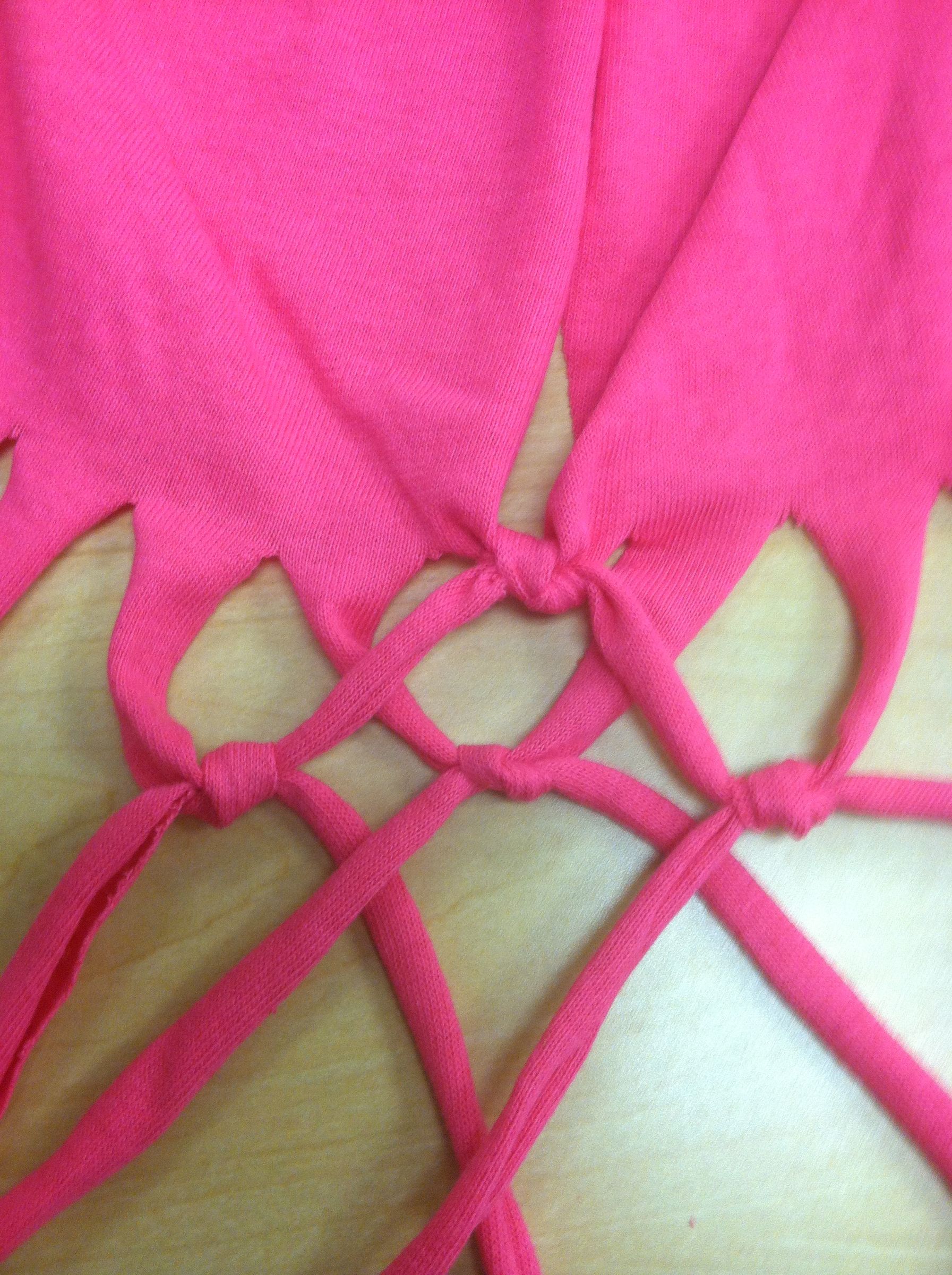 Cut and Knotted TShirt, No Sew 7 Steps Instructables