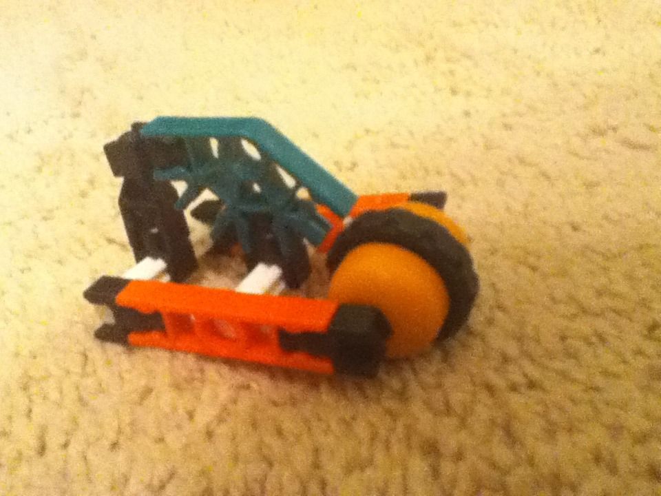 Knex Take-apart Transformer: Jump Drive