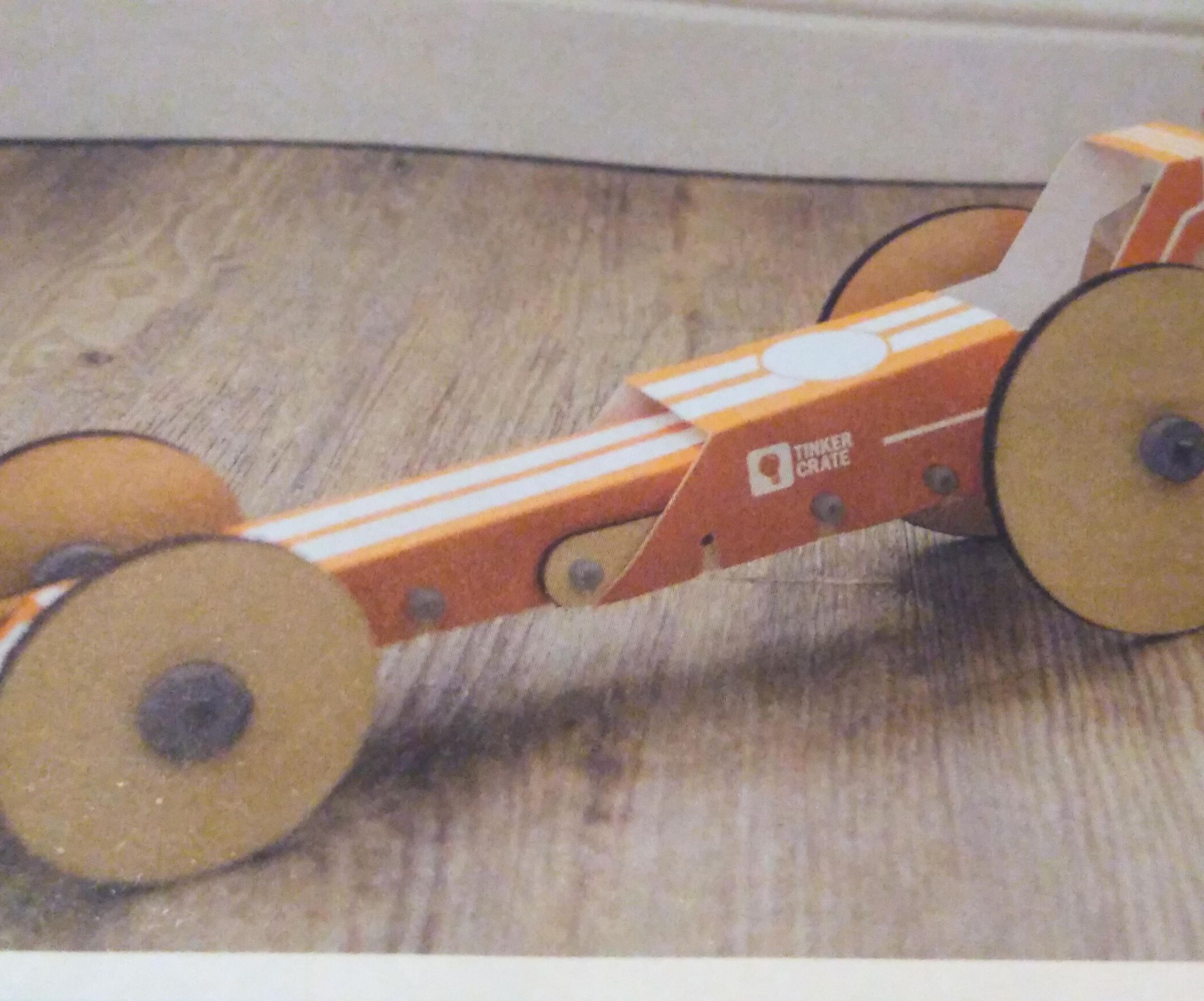 RUBBER BAND RACE CAR.