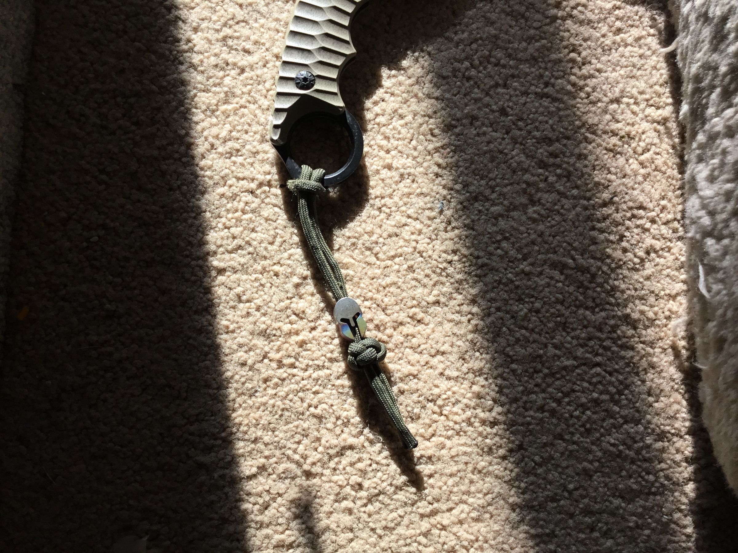 Another 3 Easy Paracord Knife Lanyards Instructables