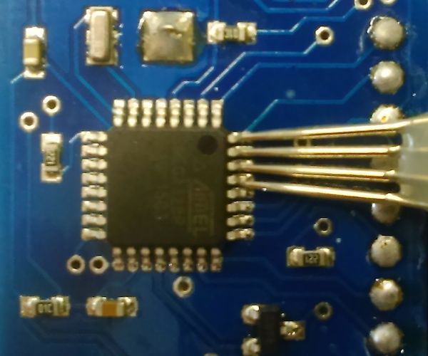 Jumpstarting a Hot-glued Arduino