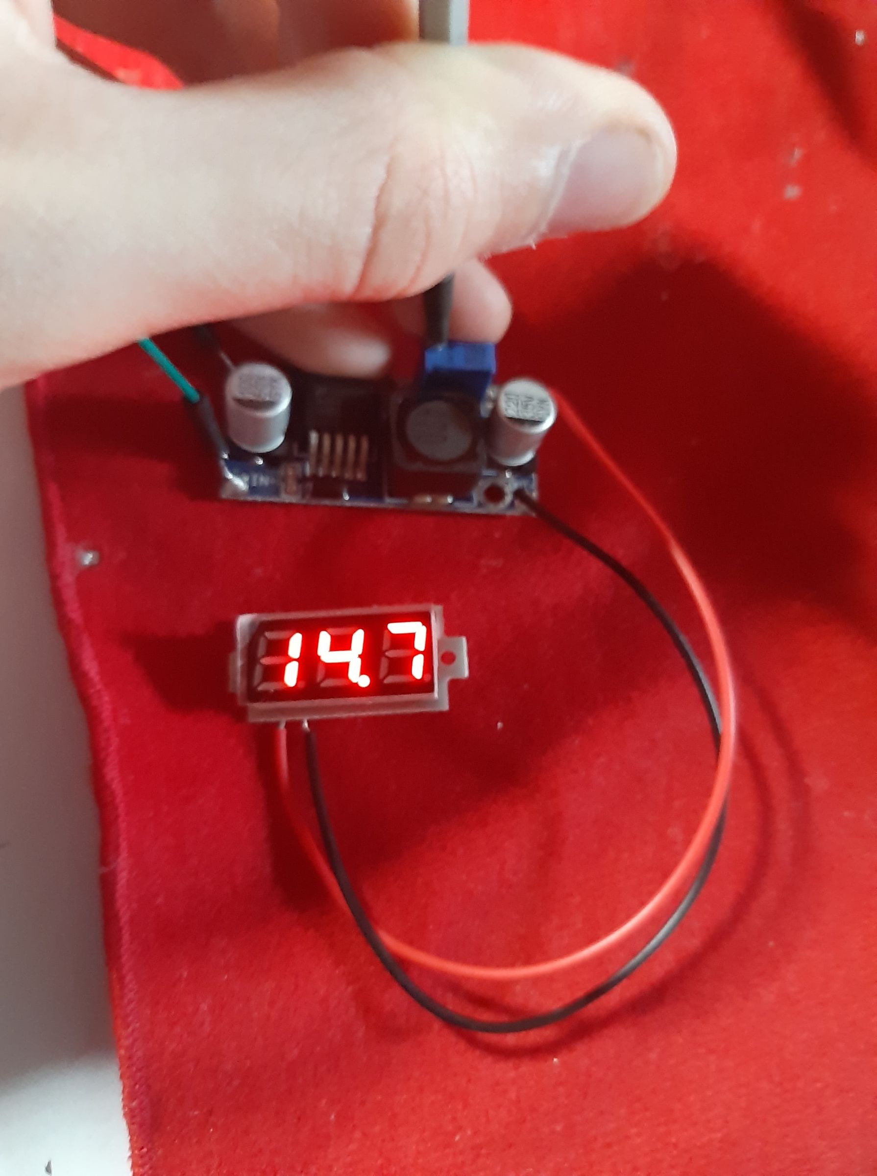 Small and Simple Homemade Variable Power Supply 5 Steps Instructables