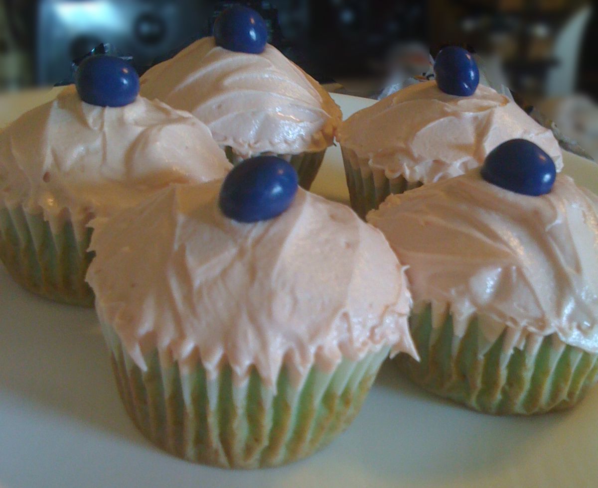 Blueberry Pomegranate Cupcakes