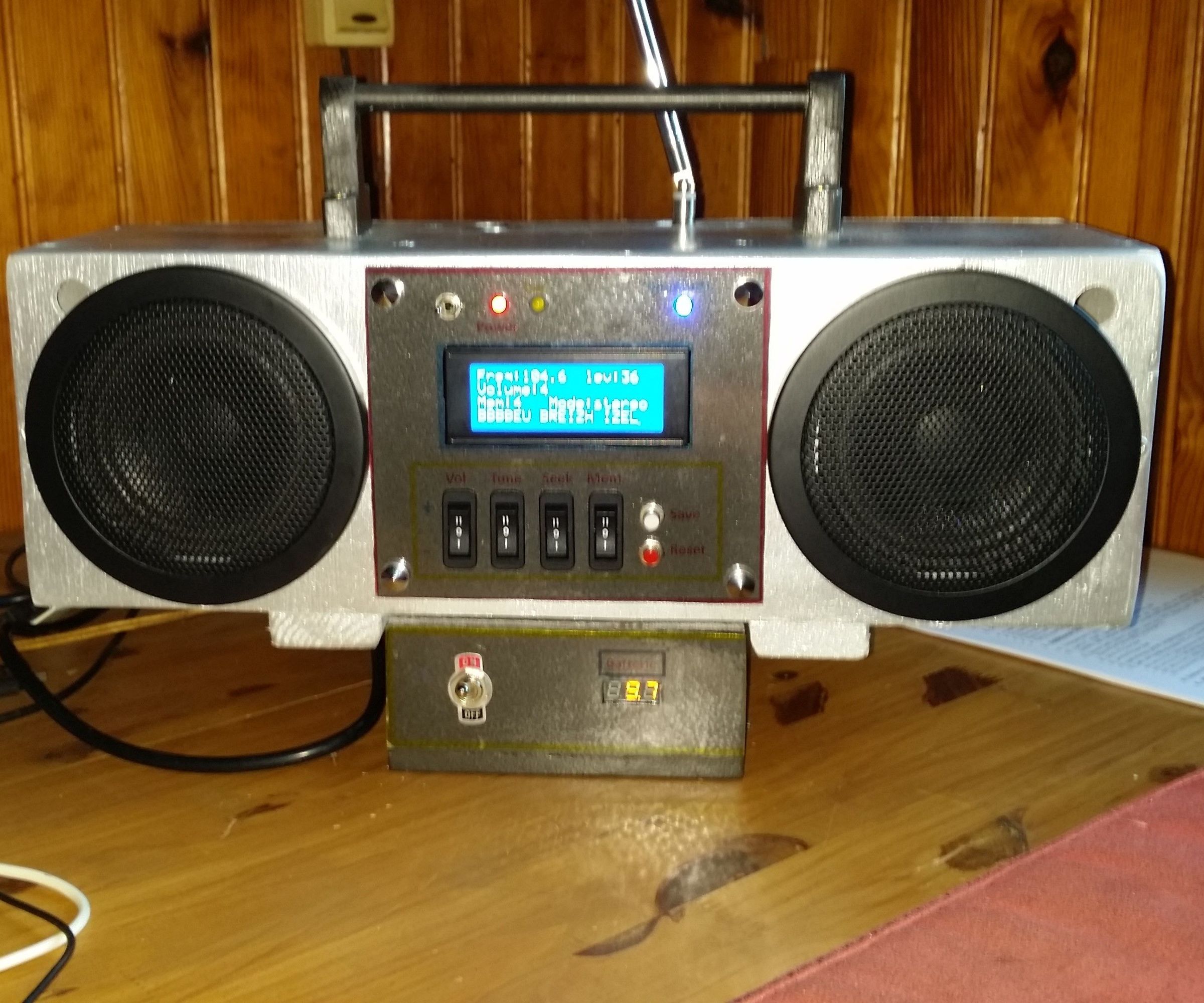 FM Radio With RDS (Radio Text) , BT Control and Charging Base