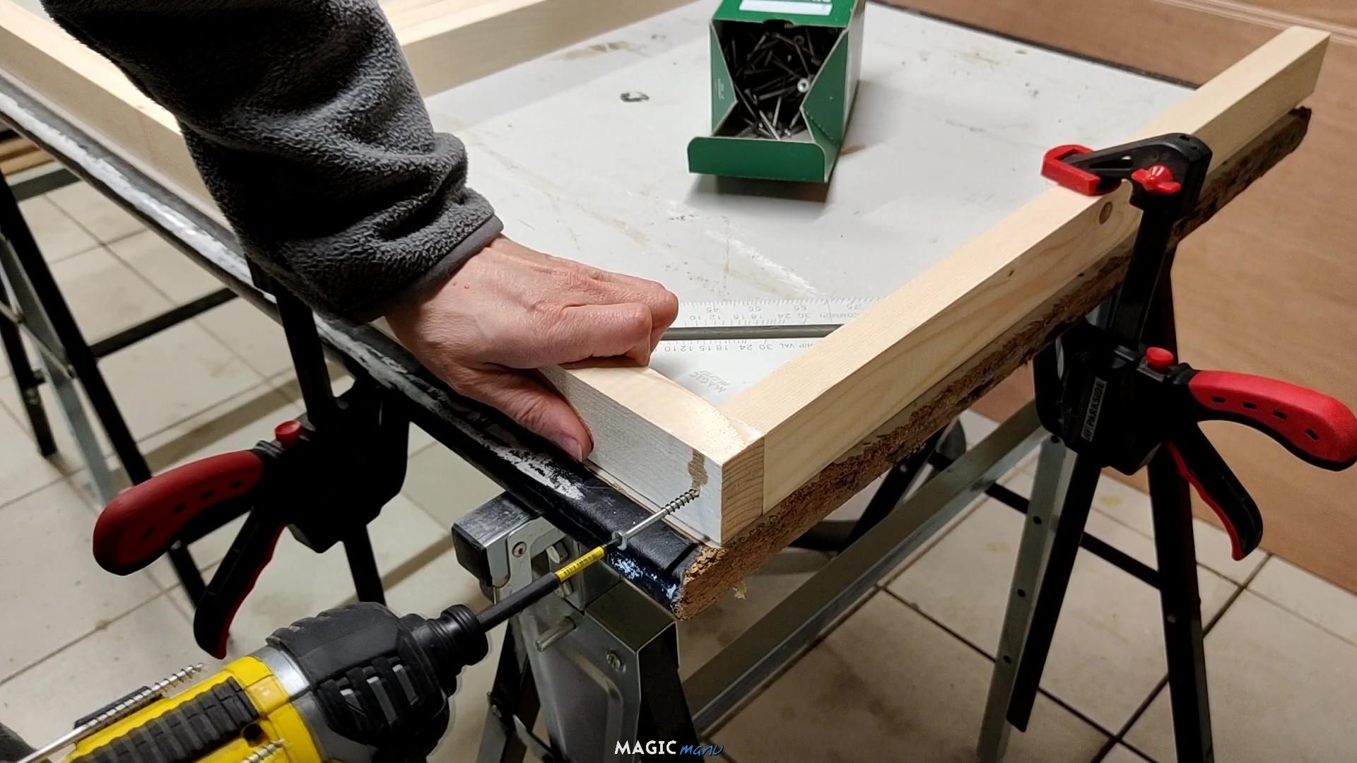 Make XXL Extensions to Create a Large Square Dining Table : 12 Steps ...